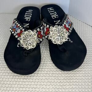 Hide N Sole Aztec Embroidery Rhinestone Silver Concho Studded Boho FlipFlops S 8